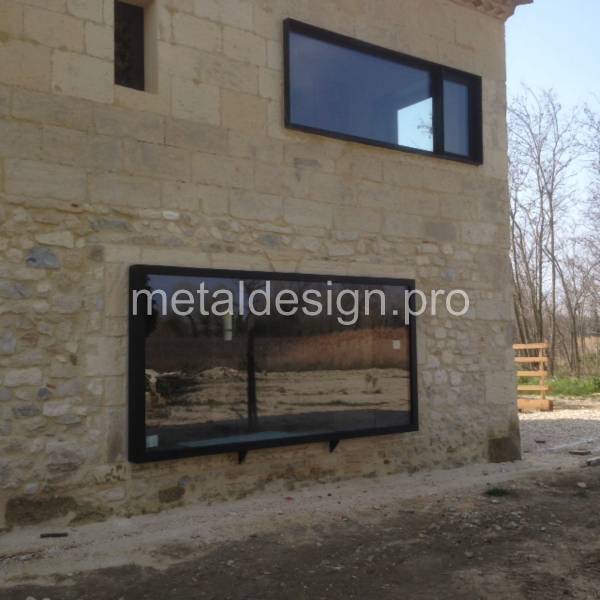 Fenêtre bow-window contemporain