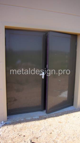 Installation d'une prote de livraison dans magasin proche de Hyère