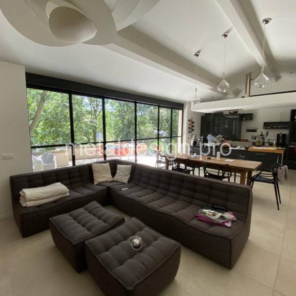 Fabrication et pose d'une grande baie vitrée à Aix-en-Provence