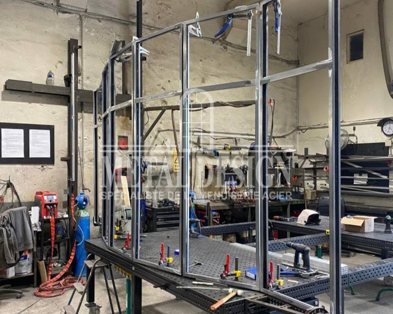 Fabrication en atelier d'une baie vitrée